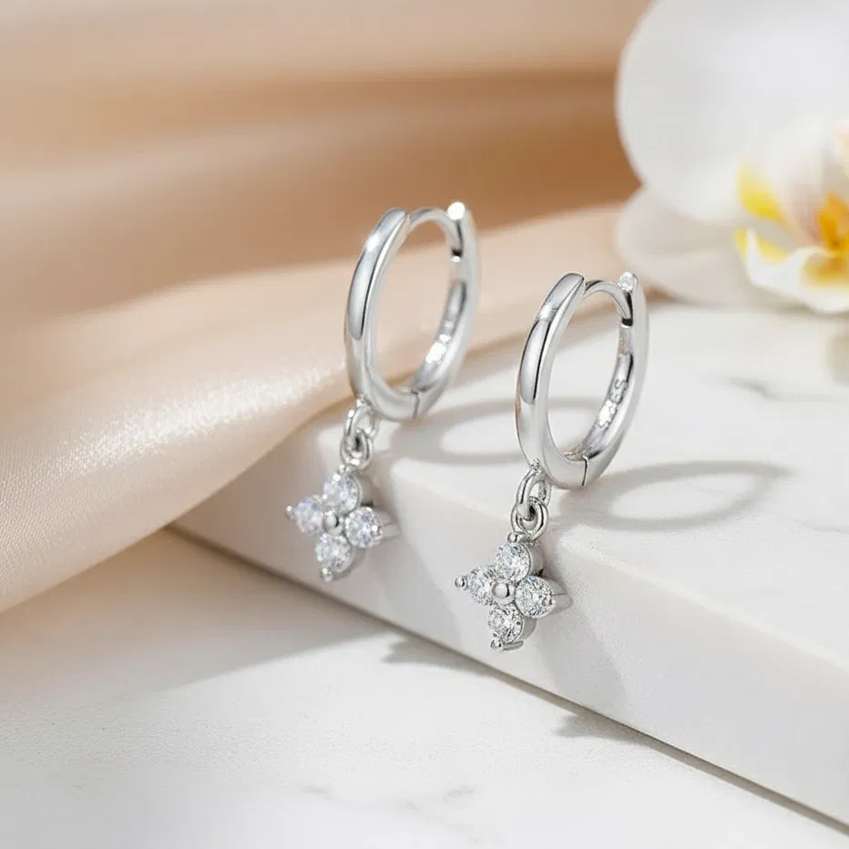 Celeste Drop Huggies view 5