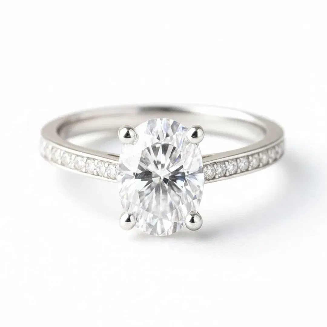 Luna Oval Cut Engagement Ring view 1